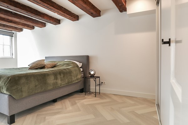 Medium property photo - Nieuwezijds Voorburgwal, 1012 RZ Amsterdam
